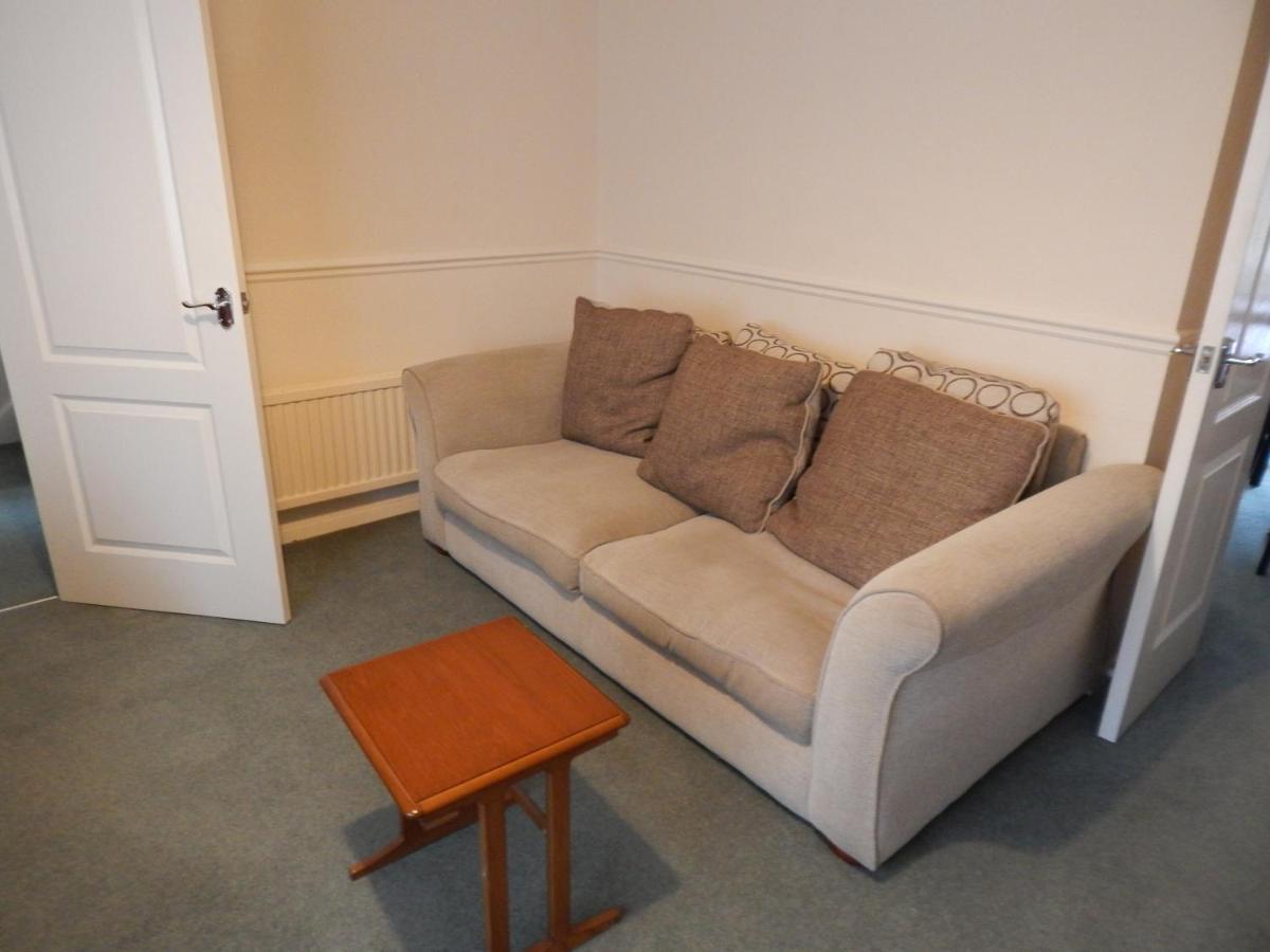 Spacious 3 Bdr House With Parking-Families-Corporate Groups By Orbitat Accommodations Cambridge Exteriör bild